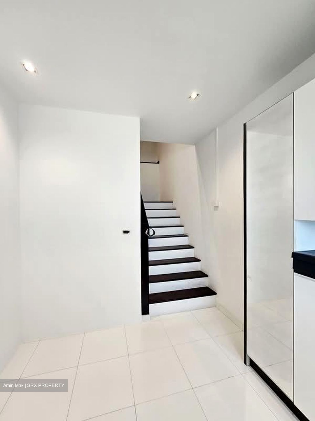 Blk 526 Serangoon North Avenue 4 (Serangoon), HDB Executive #581216841